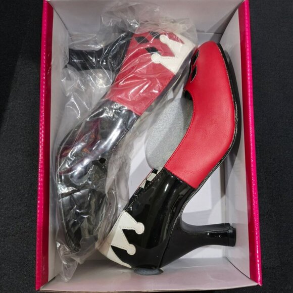 Funtasma Harley Quinn Heels | 9M Red Black White Patent NWT Cosplay Mischief - Picture 12 of 13